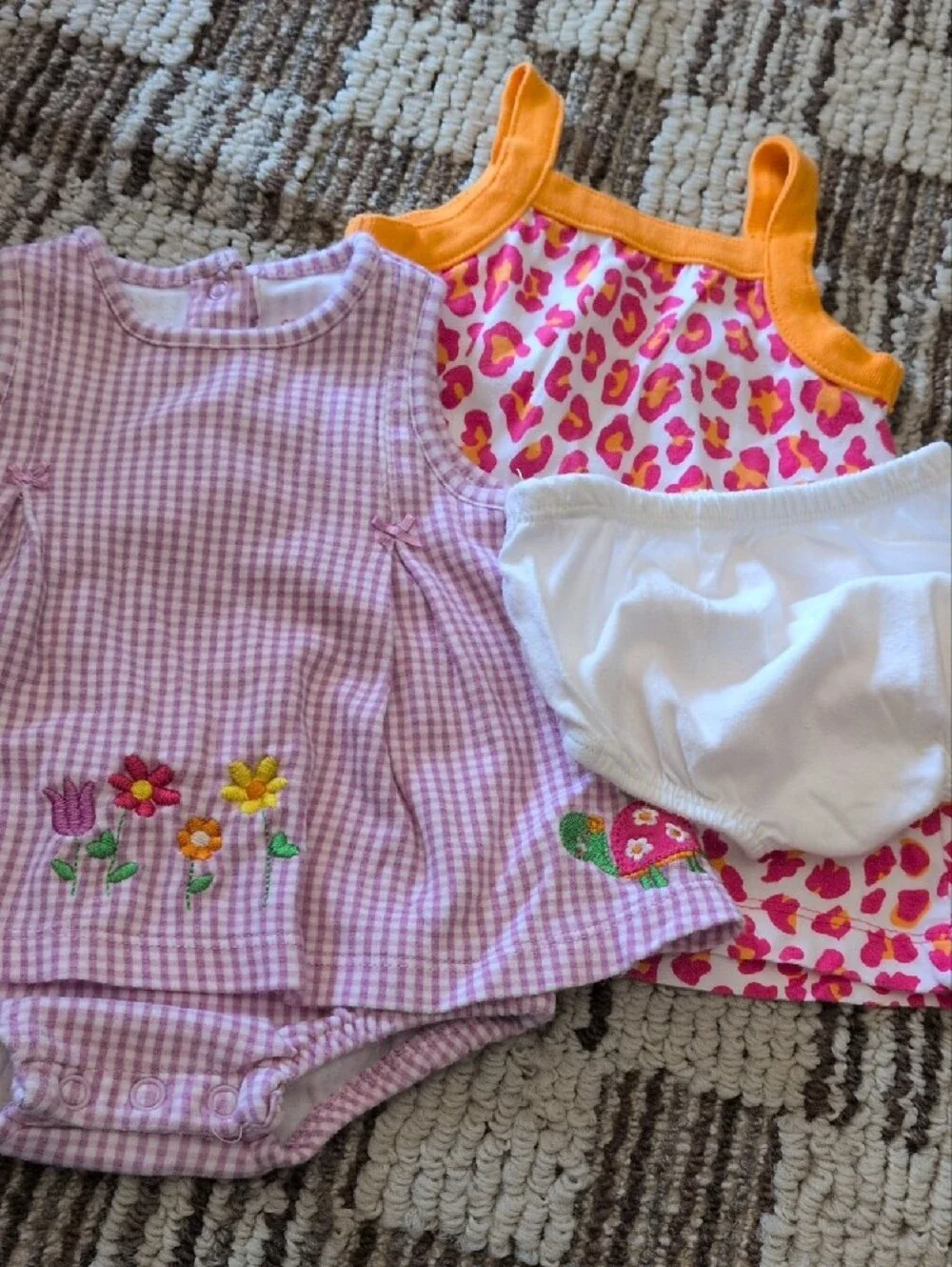 Carters bright pink